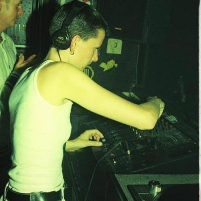 ARTEFACT DESCRIPTION